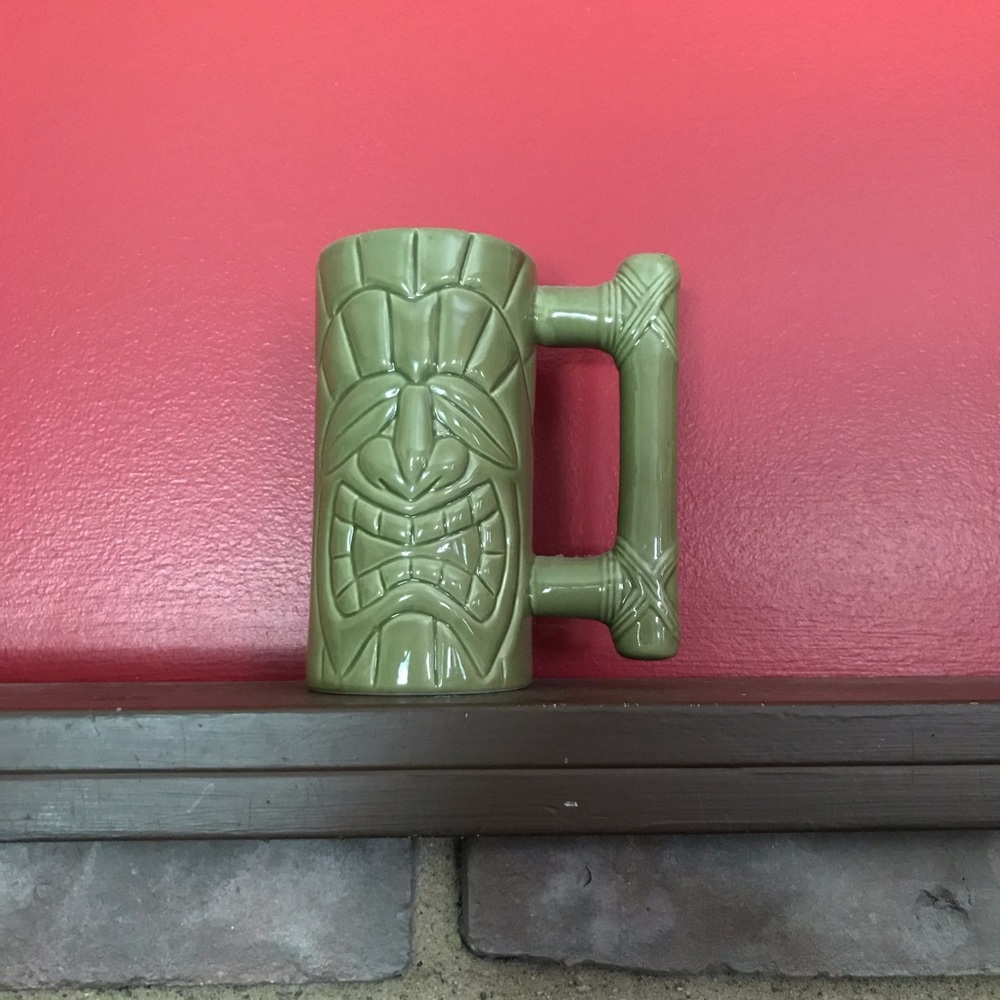 Tiki by Island Heritage green mug 6” tall